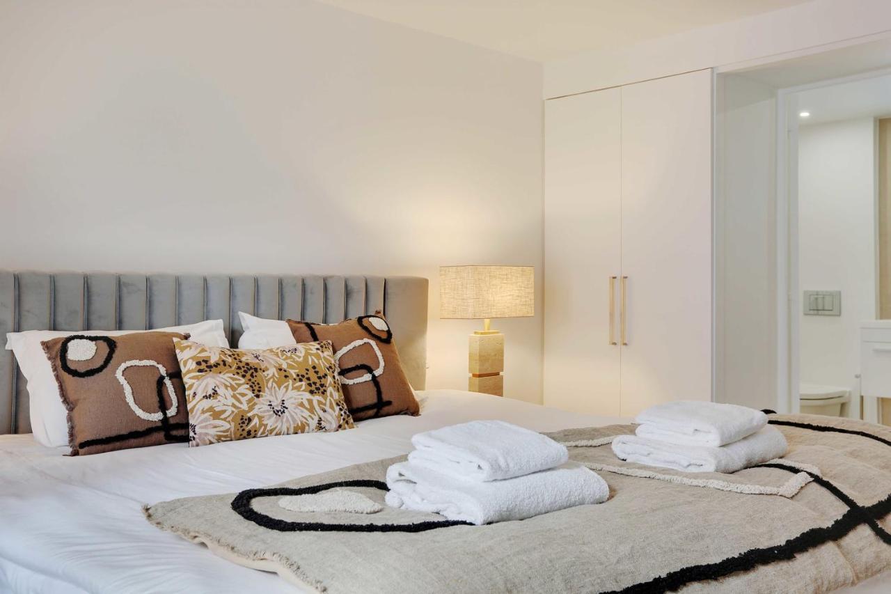Elegant Apartment - 2Bd-6P - Avenue Montaigne Париж Экстерьер фото